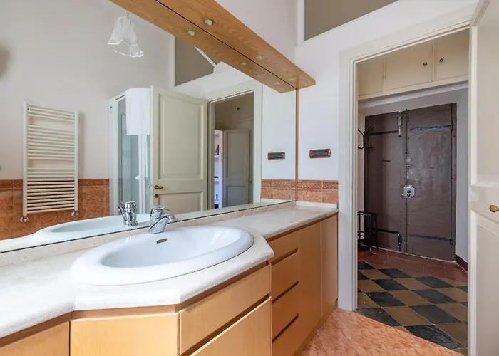 Appartement Charming At Spanish Steps, No Elevator Rome