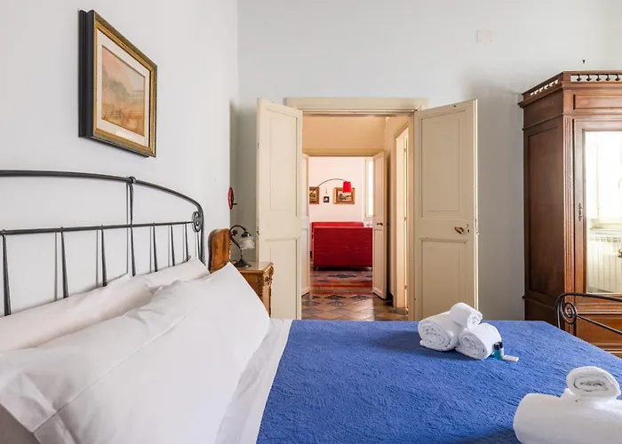 Charming At Spanish Steps, No Elevator Appartement *